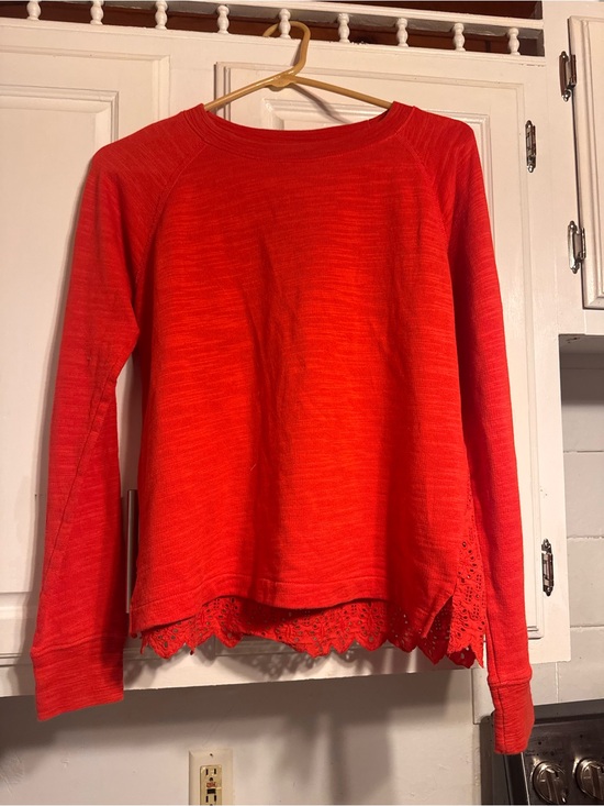 J. Crew Tops - J. Crew red scalloped-hem top features a delicate embroidered lace detail back